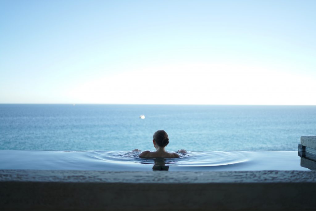 Femme dans l'eau